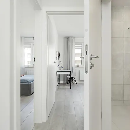 Appartement Miedziana Bright With Balcony & Parking By Renters *