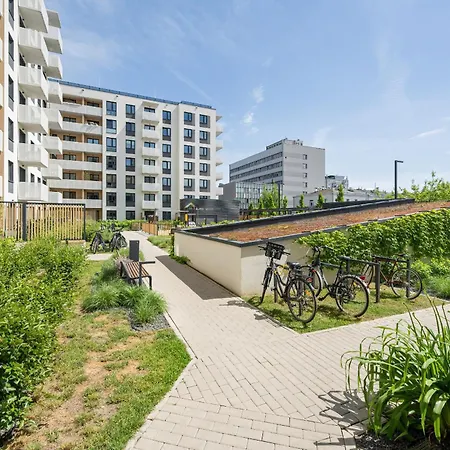 Appartement Miedziana Bright With Balcony & Parking By Renters